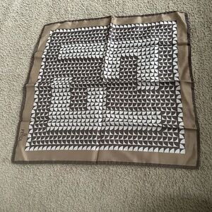Authentic vintage Fendi silk foulard Brown and White luxury Geometric details